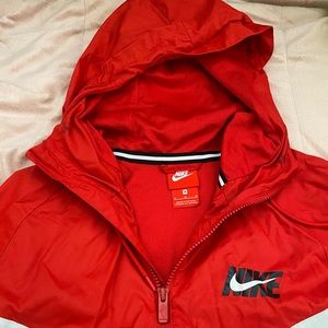 Women’s Nike Wind breaker Jacket